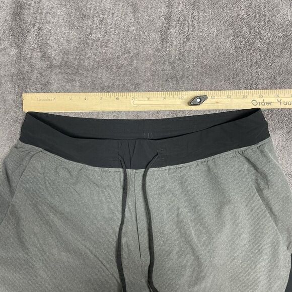 Lululemon Namaste At The Beach Shorts Mens L Swim Hybrid Lined Quick Dry Grey - Picture 4 of 7